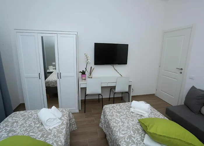 Residenza Leone Couette-café 4*