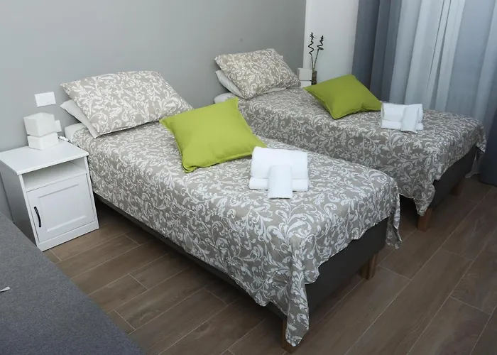 Residenza Leone Couette-café 4*